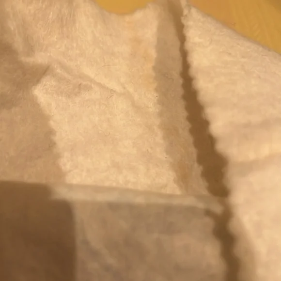 100% Vintage Chanel Clutch with original chain. Can be worn crossbody. - Picture 8 of 14